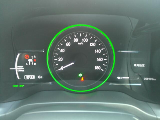 �V���v���Ō��₷���f�U�C���̃��[�^�[�p�l���ł��B�Ԃ̏�񂪕\�������厖�ȏꏊ�����炱�����₷������؂ł��ˁB