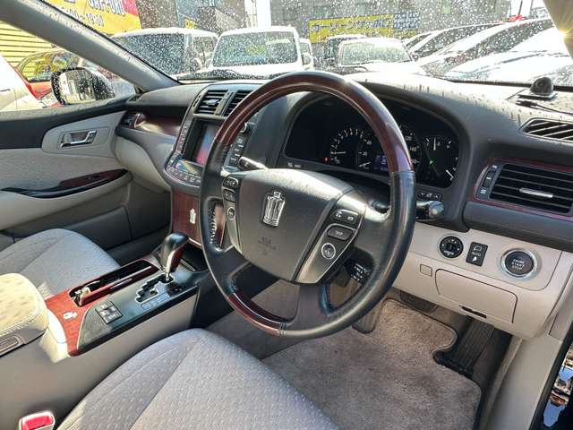 �i�r�������A�[���������y�E�f���������y���݂��������B