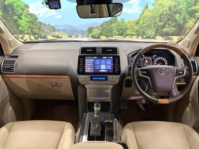 グループ総在庫数約30,000台!!全国の系列店からメーカー・車種問わずご紹介出来るので、あなたにピッタリのお車が見つかるはずです♪まずはお問い合わせ下さい☆