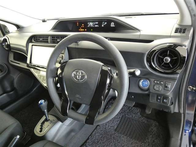 アクア1.5 S スタイルブラック