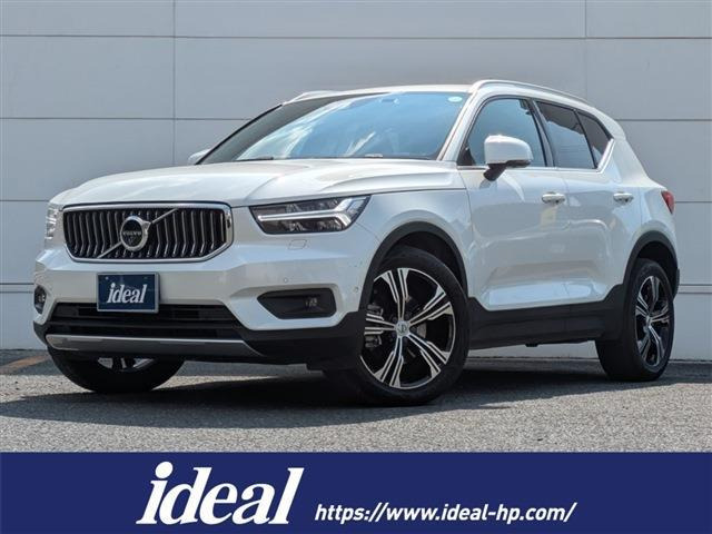 XC40B4 AWD インスクリプション 4WD