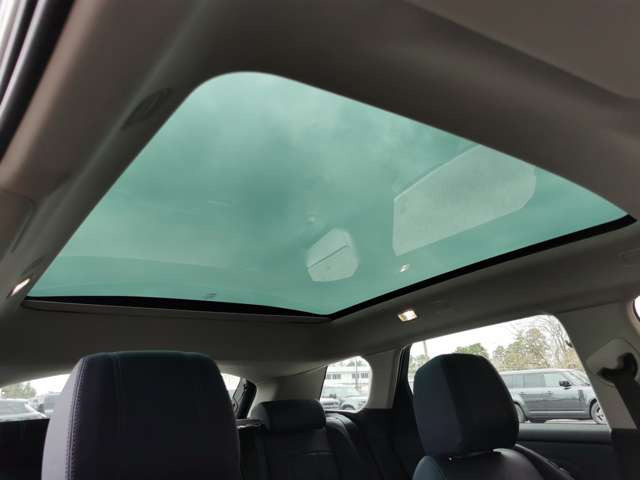 レンジローバーイヴォークSE 2.0L P200 4WD