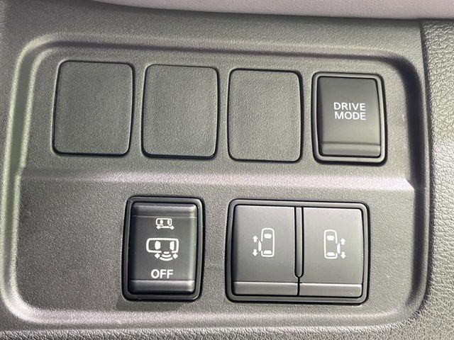 �y�����p���[�X���C�h�h�A�z�X�}�[�g�L�[��^�]�Ȃ̃X�C�b�`�Ō�ȗ����X���C�h�h�A�̊J���\���d��������͂����ăh�A���J����K�v�������A�����Ȃ��q�l�ł��ȒP�ɊJ���߂ł����K�ł���