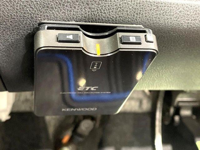 【ETC】高速道路の料金所をストレスなく通過!話題のスポットやサービスエリアに多い「スマートIC」利用時は必須のアイテムです。当店でセットアップを実施、ご納車当日からすぐにご利用いただけます!