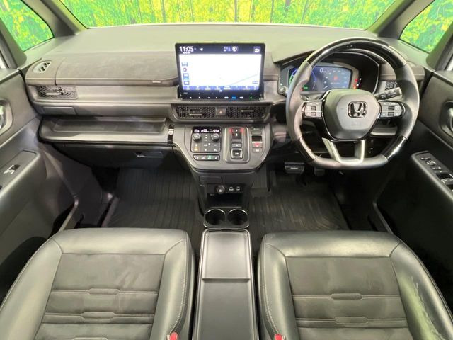 ステップワゴン2.0 e:HEV スパーダ プレミアムライン