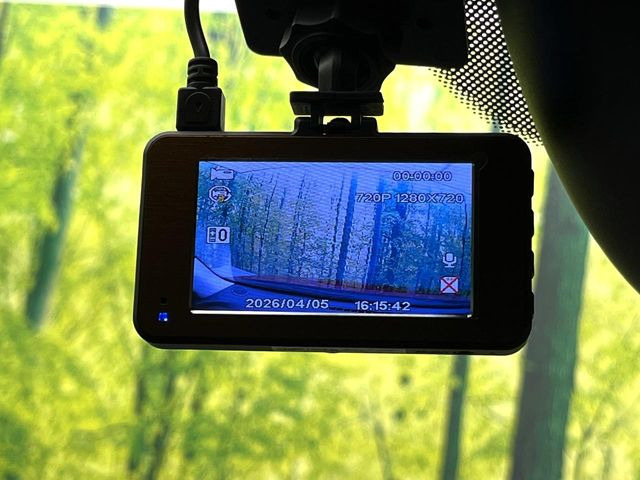 �y�h���C�u���R�[�_�[�z�h���C�u���R�[�_�[����!���s���͂������A������^�]�⎖�̂ɑ��������ہA�f���ŋL�^���A����̃��X�N�ɔ����܂��B���L�^�pSD�J�[�h�͂��q�l�����g�ł��������������K�v������܂��B