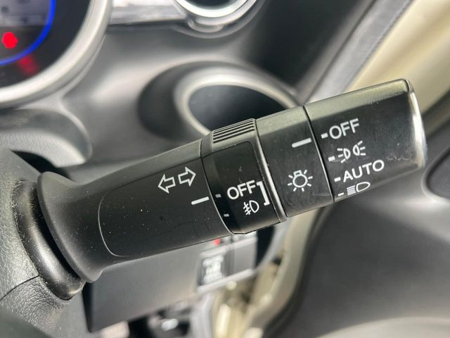 �y�I�[�g���C�g�z����̖��邳�ɉ����Ď����Ńw�b�h���C�g�̓_���E�������ł���@�\�ł�!���C�g�̕t���Y��E�����Y��Ȃǂ������Ȃ�A�J�̓���[���̑��s�����S!�g���l���ʉߎ����֗��ł���