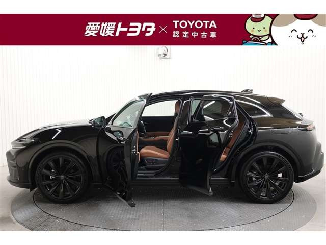 クラウンスポーツ2.5 Z E-Four 4WD