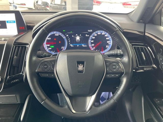 �y�����v�����X�e�A�����O�z�㎿�Ȋv���g�p���邱�ƂŁA��ɂ����������݂ƂĂ��^�]���₷���n���h���ł���