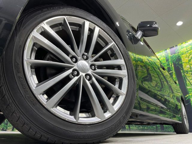 �y����17�C���`�A���~�z�C�[���z�O�ςɃ}�b�`���������A���~�z�C�[���𑕒����Ă���܂��B�e��ЊO�A���~�z�C�[����A�X�^�b�h���X�^�C�����戵�����Ă���܂��B���񂲑��k����������