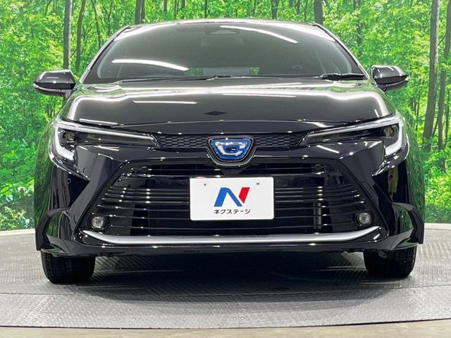 高透明度のガラス皮膜で撥水はもちろん、上質なツヤ・光沢を実現。紫外線や酸性雨から大切な愛車を保護し、色あせ・劣化を防止。「弾スプラッシュコート」、「弾プリミッサコート」からお選びいただけます。