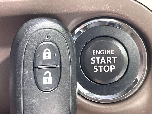 �y�L�[���X�X�^�[�g�V�X�e���z�J�o����|�P�b�g�ɓ��ꂽ�܂܂ł��h�A�̎{���E�������\�ȃX�}�[�g�L�[�𑕔��B�G���W���̃I���E�I�t�����J�M�����o���K�v����������Ƃ��Ă��֗��ł���