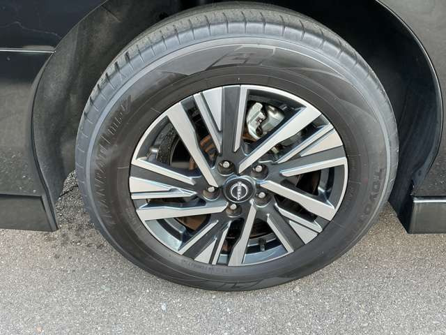 セレナ2.0 ハイウェイスターV