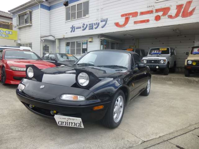 お目目パッチリ希少のNA6CE1600ccSスペシャルそしてカラーブラック 本日デビュウ 宜しくお願い致します。