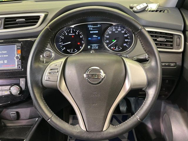 �y�����v�����X�e�A�����O�z�㎿�Ȋv���g�p���邱�ƂŁA��ɂ����������݂ƂĂ��^�]���₷���n���h���ł���