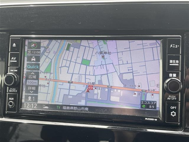 セレナ1.2 e-POWER ハイウェイスターV