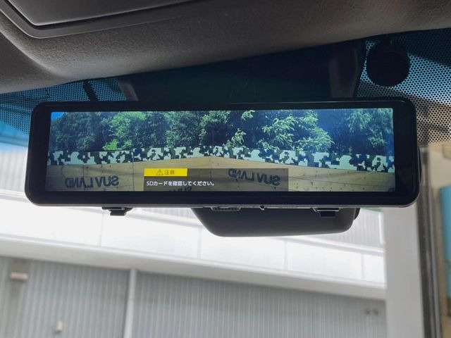 �y�f�W�^���C���i�[�~���[�z��Ȃ̑傫�ȉו��⓯��҂Ō�����m�F���Â炢���ł����S!�J�������B�e�����ԗ�����̉f�������[���~���[���ɕ\���B�N���A�Ȏ��E�ŏ󋵂̊m�F���\�ł�!