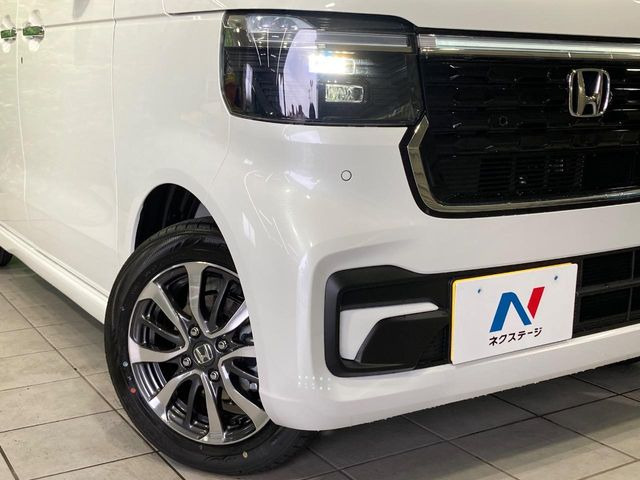 �yLED�w�b�h���C�g�z���V����ԑ��s�����ǍD�Ȏ��E���m�ۂ����S���ĉ^�]�ł��鍂�P�xLED�w�b�h���C�g�𑕔�!�_�����x�������A����d�͂��}�����Ă��܂��B