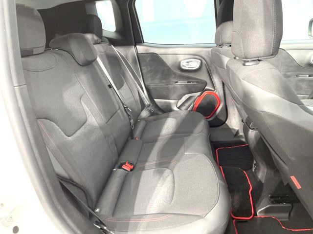 ���㕔���Ȃ��C�ɂȂ�悤�ȃL�Y�E�����ւ��蓙�A�傫�ȃ_���[�W�͂Ȃ��A�ǍD�ȏ�Ԃł��B