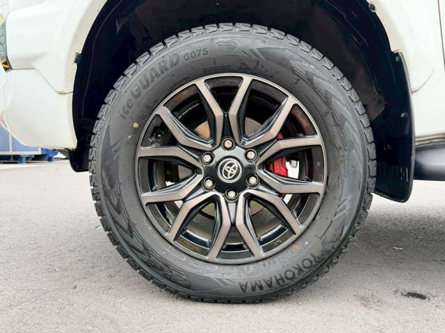 気になるお車がありましたら右の電話番号から直接お店にお問い合わせください。支払方法から車両情報、状態までなんでもご説明させて頂きます。スタッフ一同ご連絡お待ちしております。