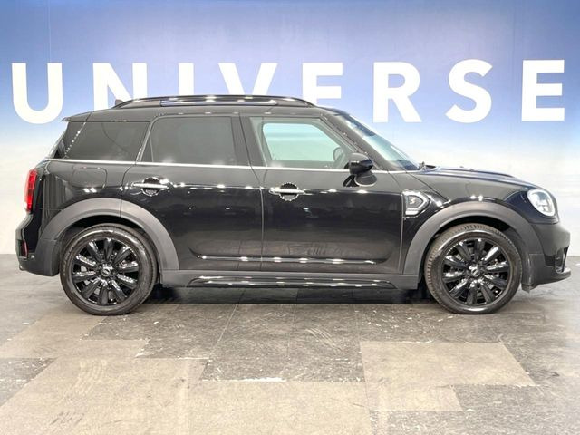 �������t�т̕ۏ؂̑��A���S�̍Œ�3�N�E���s�������ۏ�(�L��)�����p�ӁB�A���Ԃ����S���Ă��y���݂���������l�A�ۏؓ��e���[���͂������A�����_��&�I�C�������⃍�[�h�T�[�r�X���t�т��Ă���܂��B