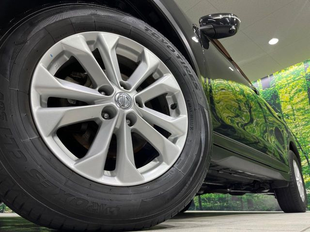 �y����17�C���`�A���~�z�C�[���z�O�ςɃ}�b�`���������A���~�z�C�[���𑕒����Ă���܂��B�e��ЊO�A���~�z�C�[����A�X�^�b�h���X�^�C�����戵�����Ă���܂��B���񂲑��k����������