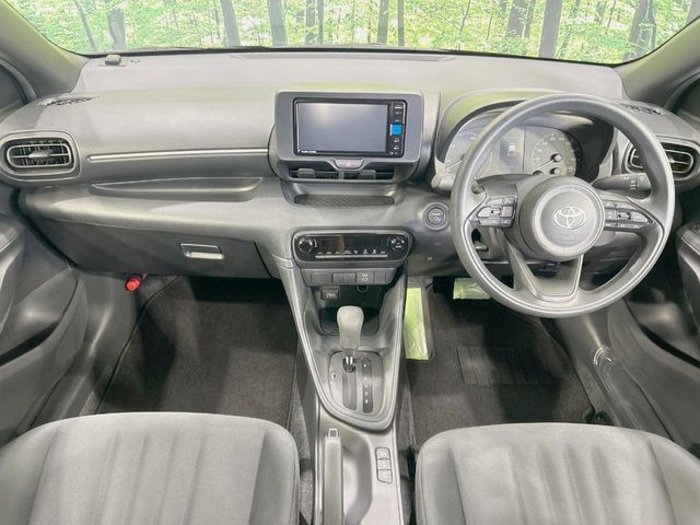 ヤリス1.5 ハイブリッド X