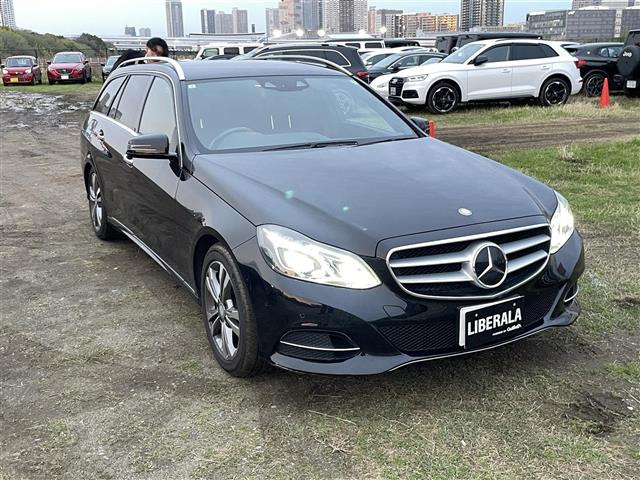 EクラスワゴンE300 アバンギャルド
