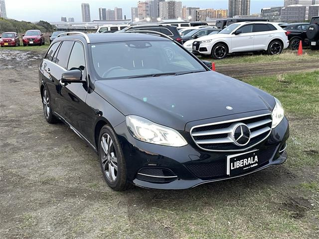 EクラスワゴンE300 アバンギャルド