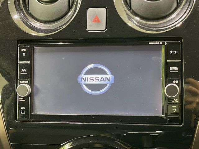 �y�����i�r�z�l�C�̏����i�r�𑕔����Ă���܂��B�i�r�̎g���₷���͂������A�I�[�f�B�I�@�\���[��!�L�����v�◷�s�͂������A�ʋ΂┃�����ȂǕ��i�̃h���C�u���y�����Ȃ�͂���