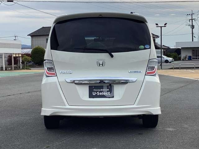 フリードハイブリッド1.5 ジャストセレクション