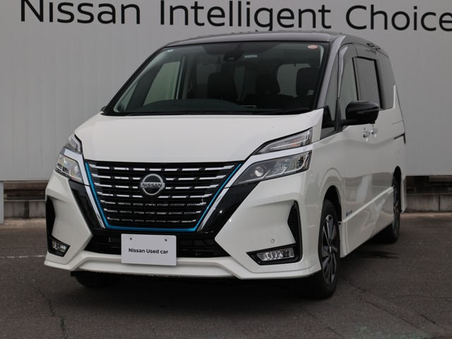 セレナ1.2 e-POWER ハイウェイスターV