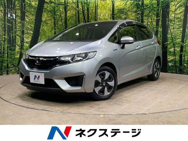 フィット1.5 ハイブリッド Fパッケージ