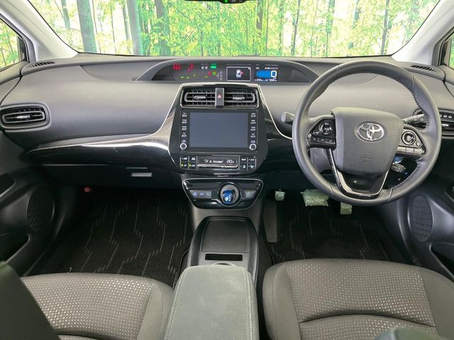 プリウス1.8 S セーフティ プラスII