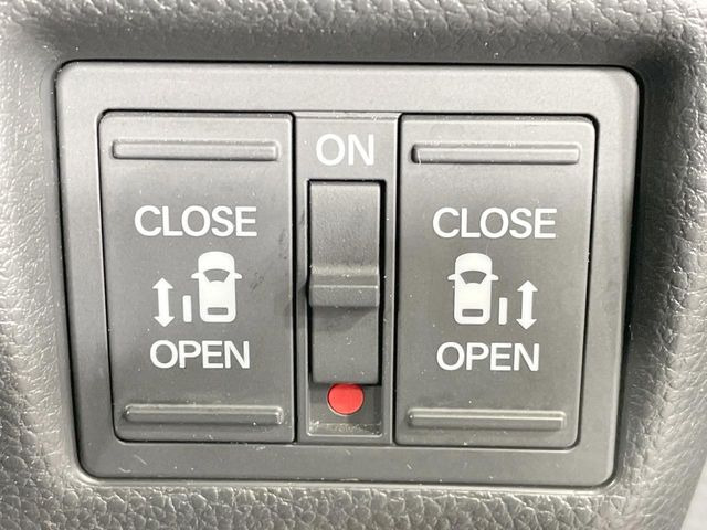 �y�����p���[�X���C�h�h�A�z�X�}�[�g�L�[��^�]�Ȃ̃X�C�b�`�Ō�ȗ����X���C�h�h�A�̊J���\���d��������͂����ăh�A���J����K�v�������A�����Ȃ��q�l�ł��ȒP�ɊJ���߂ł����K�ł���