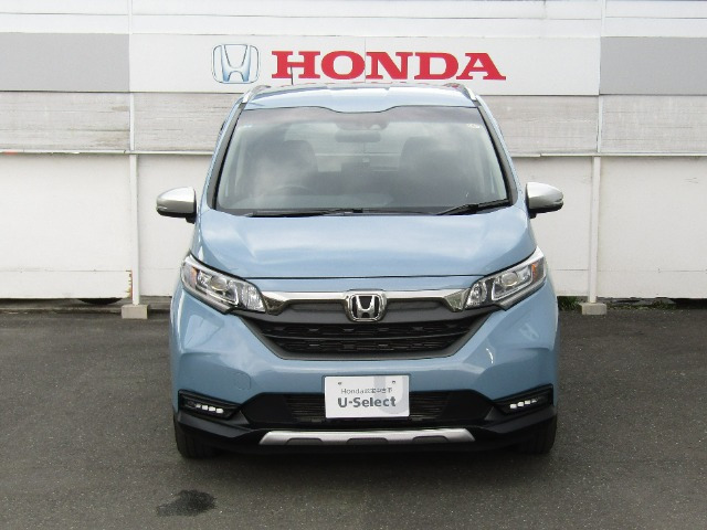 フリード+1.5 ハイブリッド クロスター 4WD