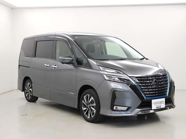 セレナ1.2 e-POWER ハイウェイスターG