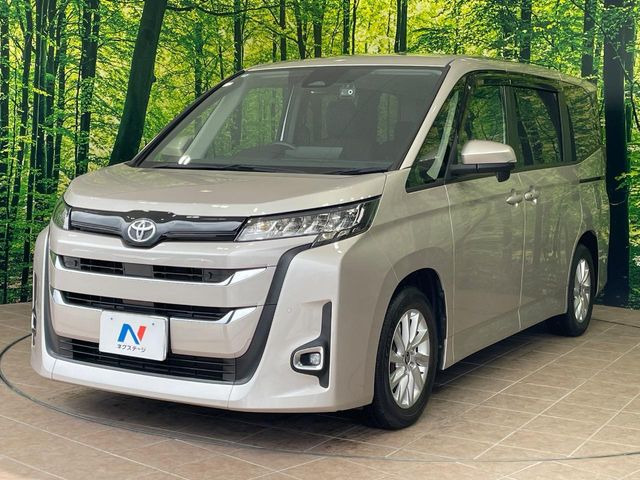 トヨタ ノア 2.0 G 312.2万円 令和4年(2022年) 沖縄県 中古車 - 価格.com