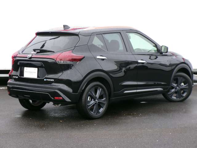 キックス1.2 X 90周年記念車 (e-POWER)