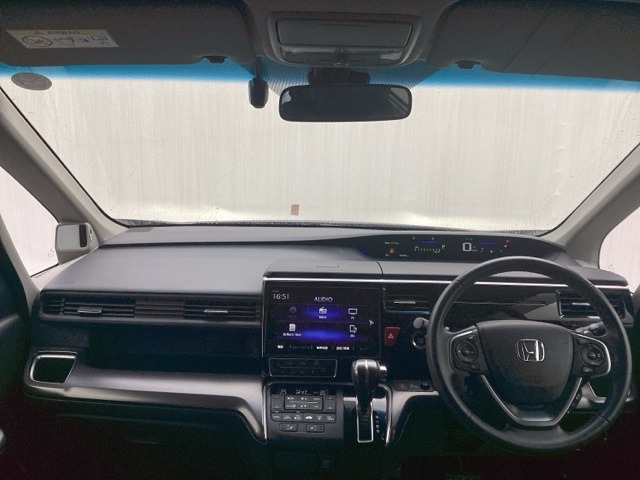 ステップワゴン1.5 スパーダ クールスピリット ホンダ センシング