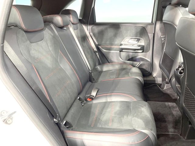 ���㕔���Ȃ��C�ɂȂ�悤�ȃL�Y�E�����ւ��蓙�A�傫�ȃ_���[�W�͂Ȃ��A�ǍD�ȏ�Ԃł��B