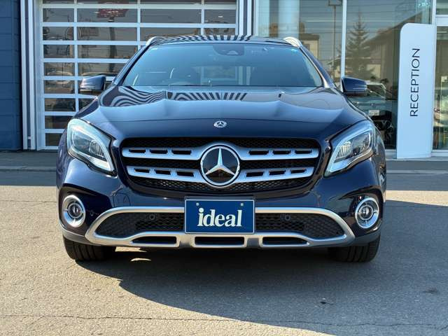 GLAクラスGLA220 4マチック 4WD