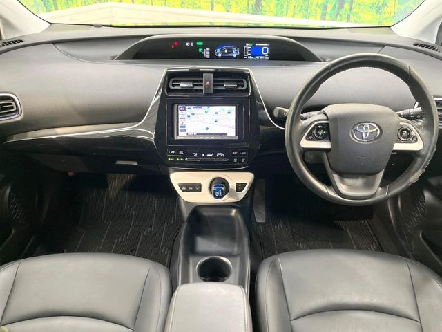 プリウス1.8 S ツーリングセレクション