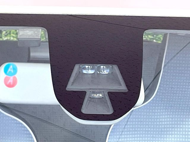 �y�i�r�Q�[�V�����z�g���₷���i�r�ŖړI�n�܂ł�������ē����Ă���܂��B�e��I�[�f�B�I�Đ��@�\���[�����Ă���A���Ԃ̉^�]������Ɋy�����Ȃ�܂�!!