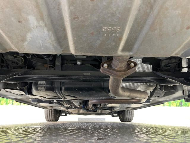 下回りがきれいなうちに、防錆加工の施工がオススメ。降雪地域はもちろん、沿岸部にお住いの方や、趣味でマリン・ウィンタースポーツをされる方にご好評いただいております。