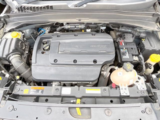 �����X�ł́A�e���[�J�[�̐�p�f�f�e�X�^�[�𓱓��B���Ǝ��i�����e�N�j�J���X�^�b�t���풓���Ă���܂��̂ŁA������̍ۂɂ����S���Ă����p���������܂��B