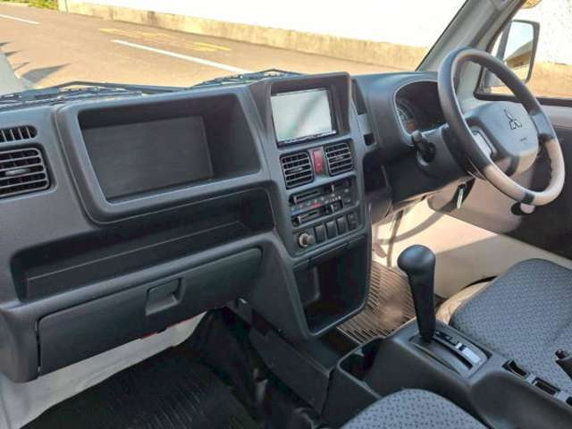 ミニキャブトラックM