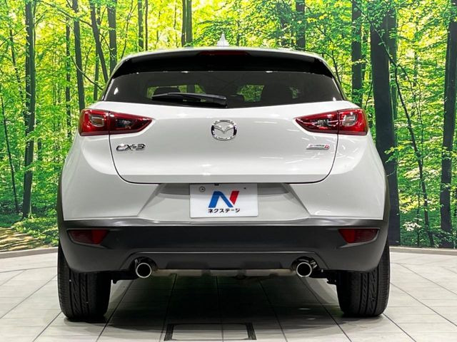 安心の最長10年・走行無制限保証(有償)をご用意。保証内容も充実はもちろん、無料点検&オイル交換や、年中無休の全国・24時間ロードサービスも付帯されておりますのでご安心下さい。