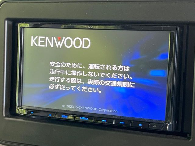 �y�i�r�Q�[�V�����z�g���₷���i�r�ŖړI�n�܂ł�������ē����Ă���܂��B�e��I�[�f�B�I�Đ��@�\���[�����Ă���A���Ԃ̉^�]������Ɋy�����Ȃ�܂�!!