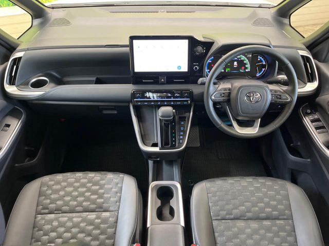 ヴォクシー1.8 ハイブリッド S-Z